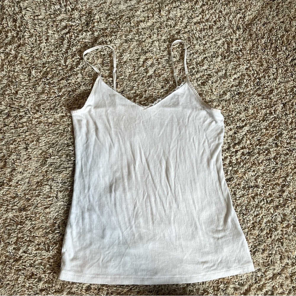 Women’s Basic White Tank Top (M)